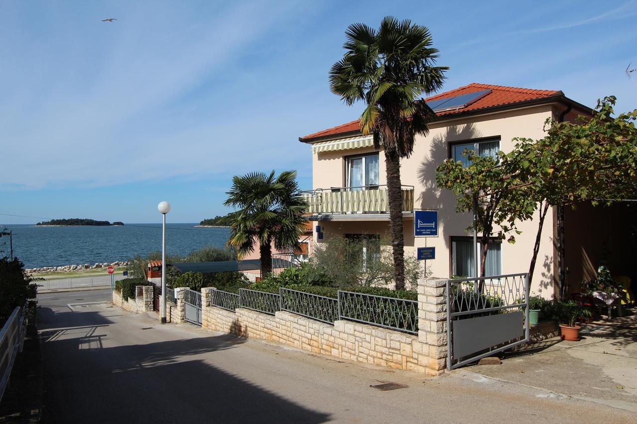 Rooms And Apartments Bella Vista Rovinj Exterior photo