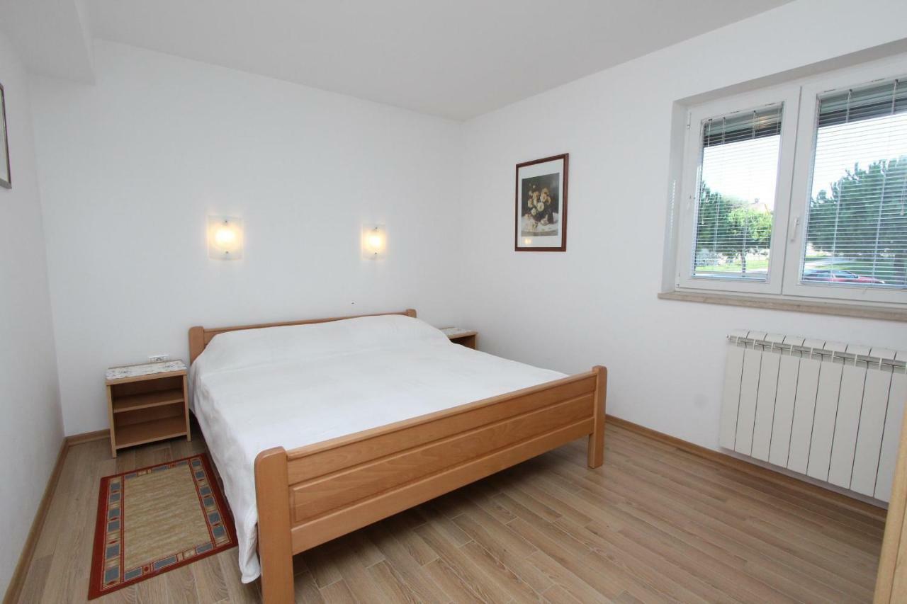 Rooms And Apartments Bella Vista Rovinj Room photo
